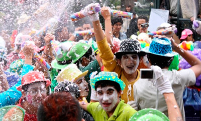 Como celebrar carnaval en Ecuador